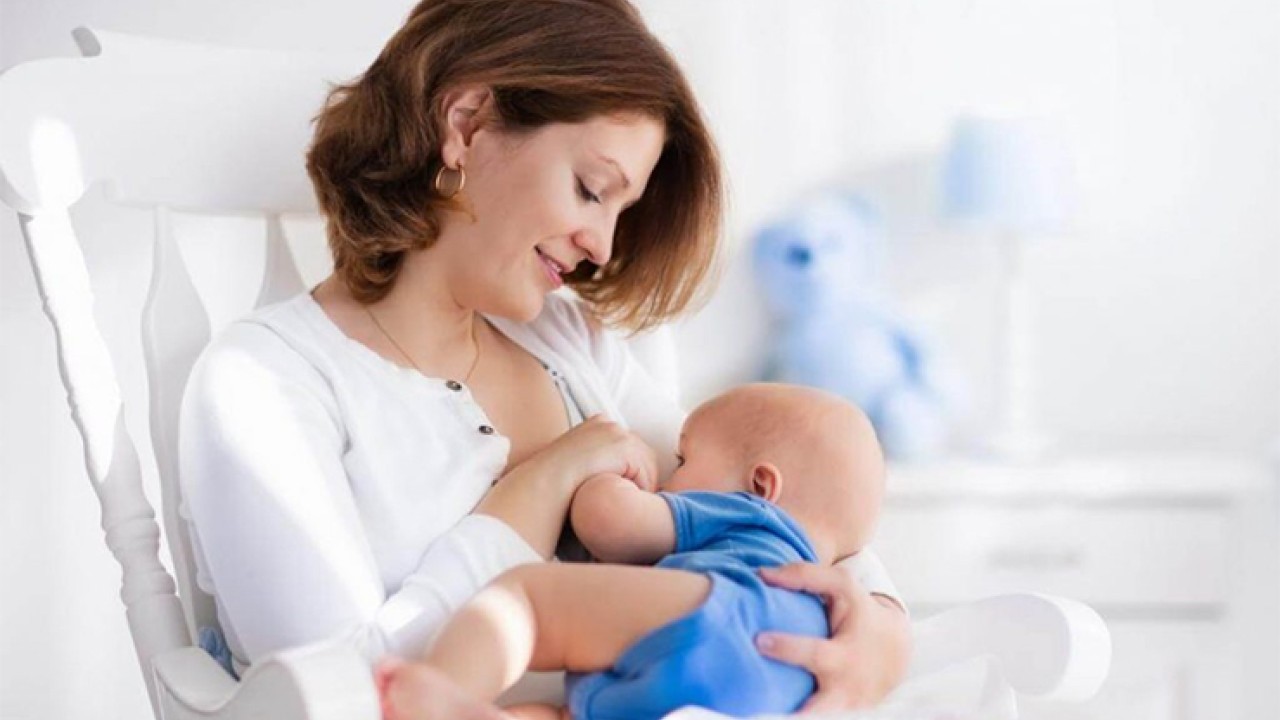 Benefits of breast milk in preventing micronutrient deficiencies in children