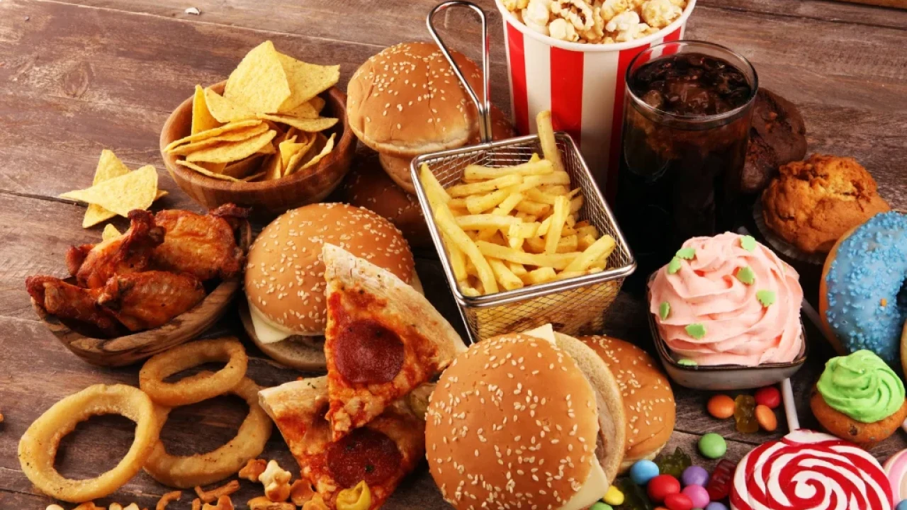 How Do Ultra-Processed Foods Affect Children's Development?
