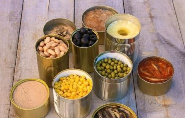 Proper storage of canned foods - an important step to prevent botulinum poisoning