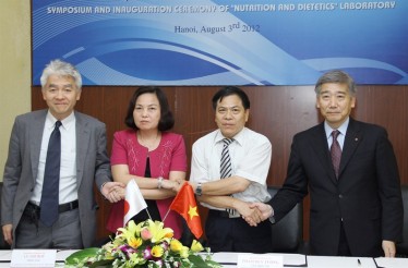 Inauguration ceremony of the first Nutrition bachelor course in Vietnam