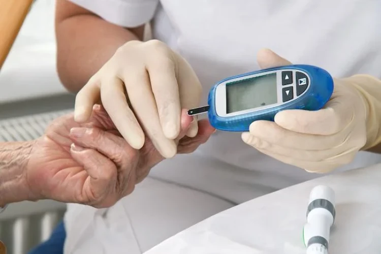 Lời khuyên của chuyên gia giúp người bệnh đái tháo đường đón Tết vui khỏe