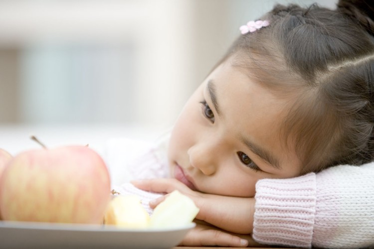 Giới thiệu một số cách xử lý nôn trớ cho trẻ