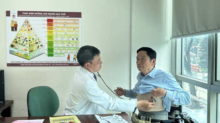 Đưa dinh dưỡng đến gần người dân tại Lễ mít tinh phát động Ngày Sức khỏe toàn dân 7/4