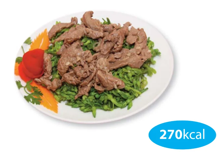 Stir-fried beef with Tonkin jasmine flowers