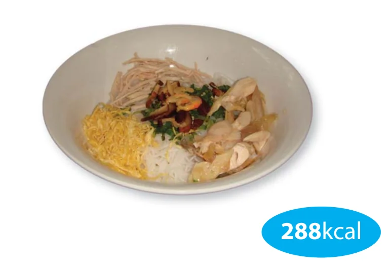 Hanoi-style chicken vermicelli soup