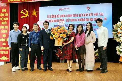 Anh 1